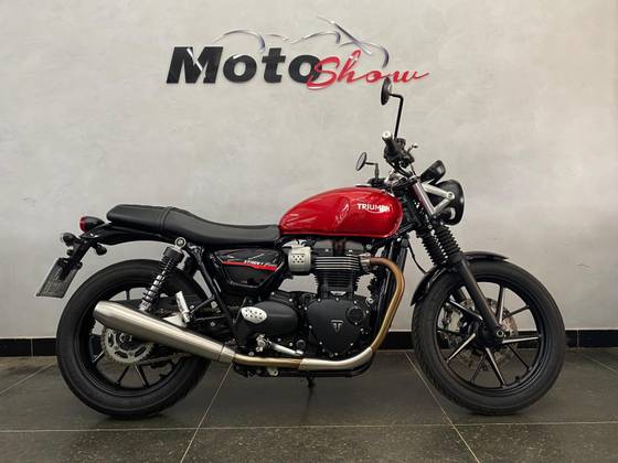 TRIUMPH STREET TWIN TRIUMPH STREET TWIN